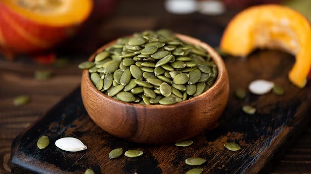 थायरॉयड को करना है कंट्रोल, आज से ही खाएं ये 3 फूड्स daily foods for thyroid HerZindagi