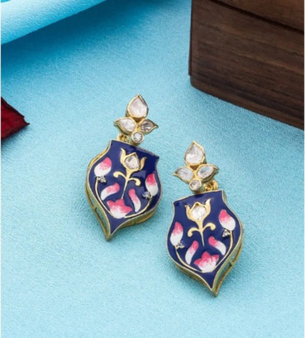 WhatsApp Image    at .. PM