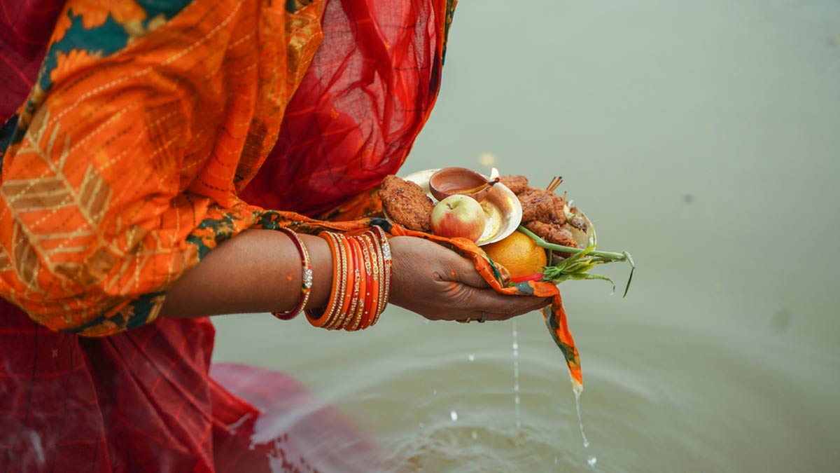 Chhath Puja 2023 Date Time Significance Shubh Muhurat For Nahay Khay Kharna And Surya