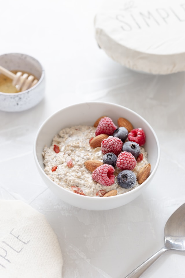 fruits with oats