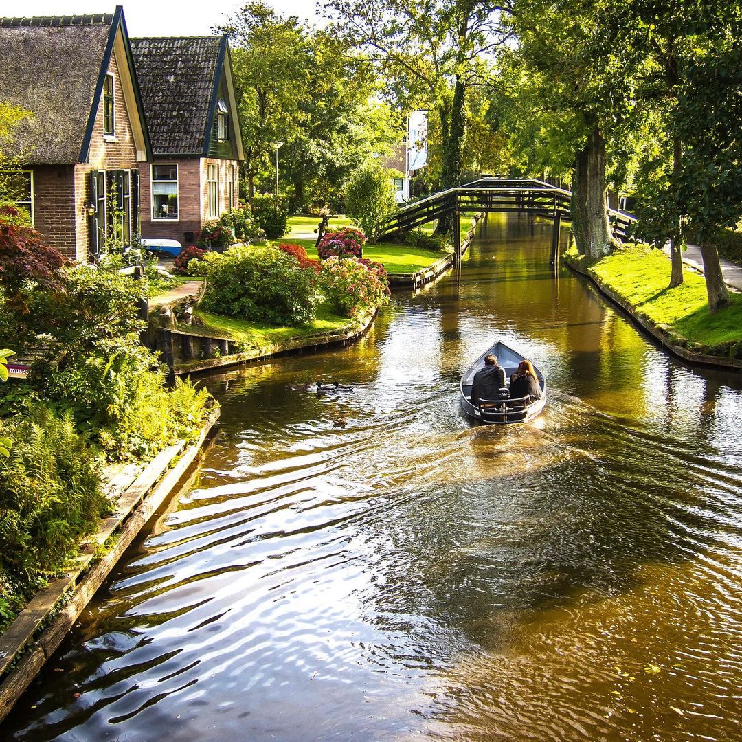 giethoorn village