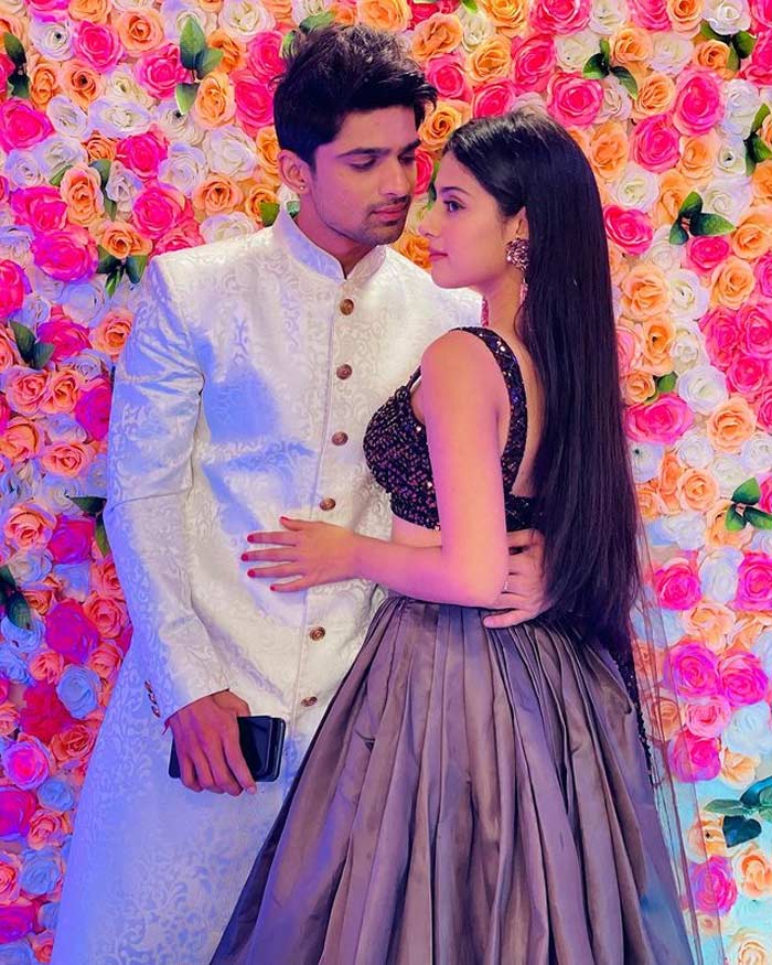 isha and abhishek love story