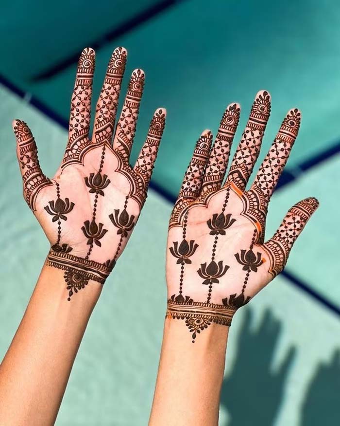 lotus mehndi