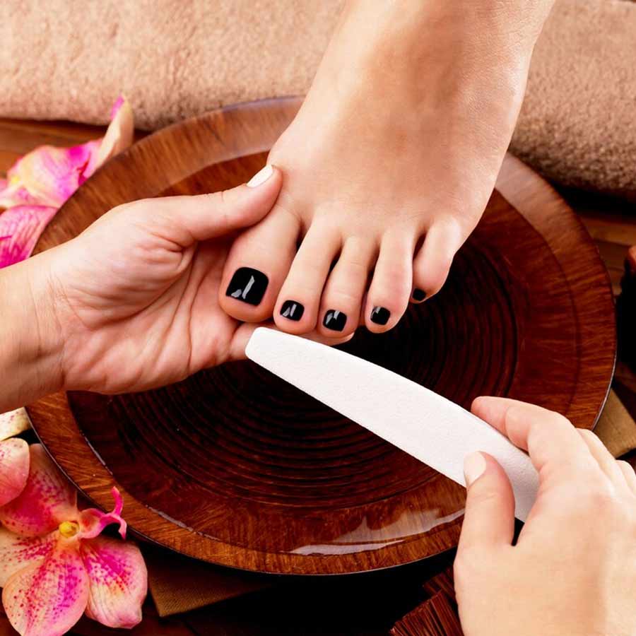 manicure and pedicure with home ingredients