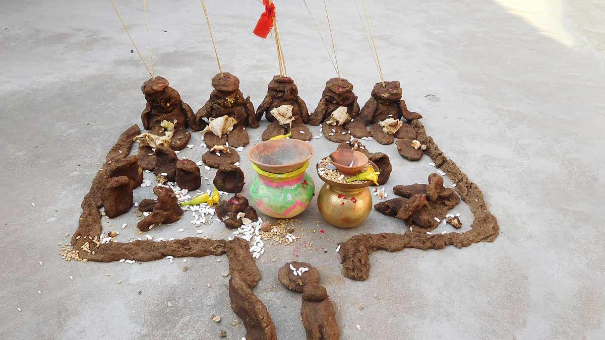 significance of govardhan in cow dung