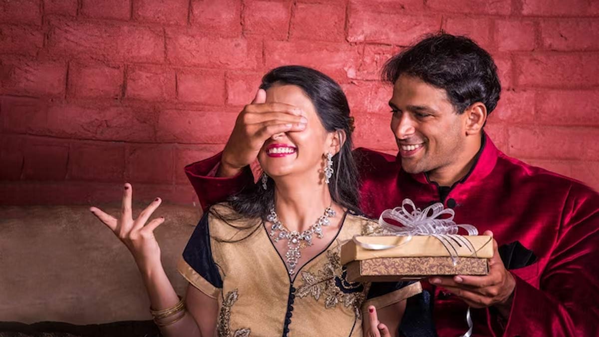 Beautiful And Useful Wedding Gifts For Every Budget | Times Now