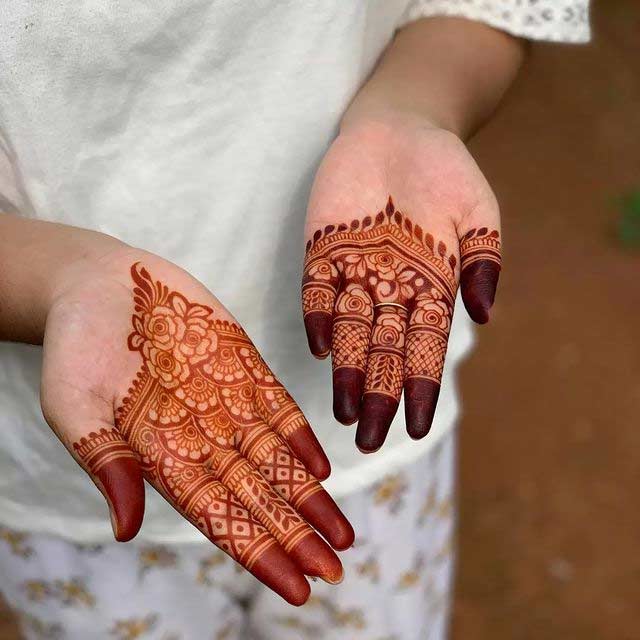 Hand Mehndi Design