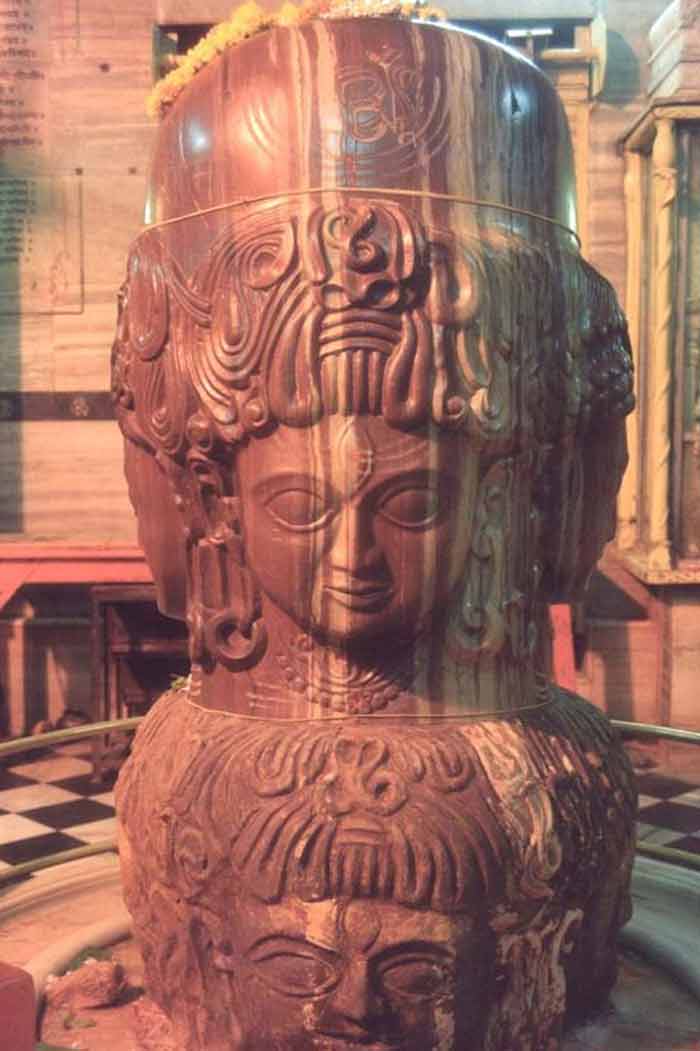 How many jyotirlinga are there in Madhya Pradesh