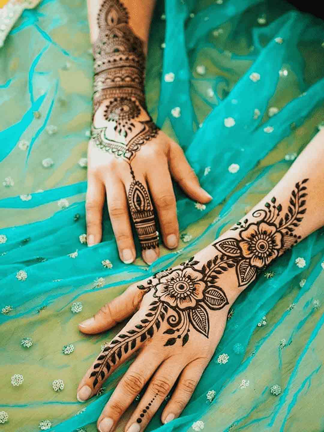 Stunning & Trending Back Hand Mehendi Designs For Brides!