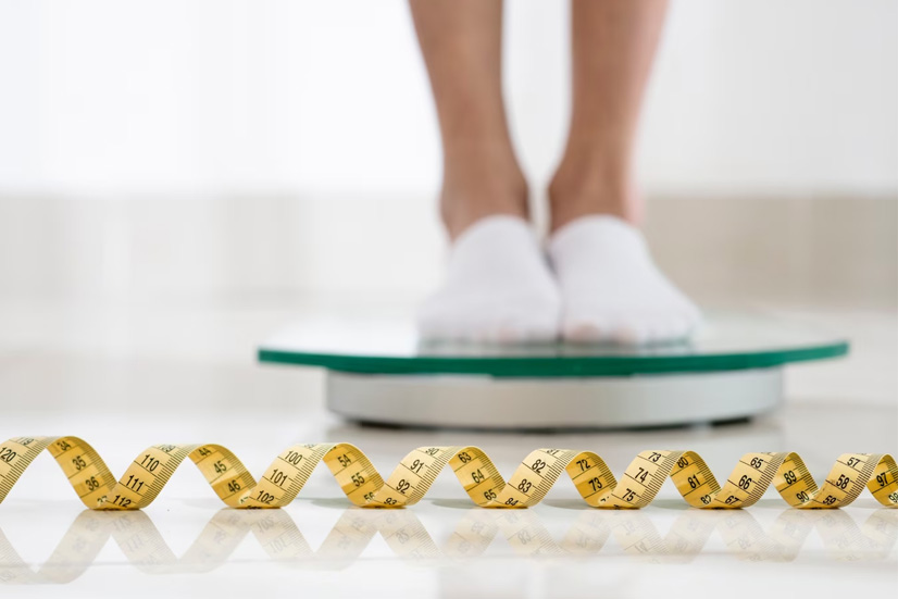 Here Is How A 30Min Walk Post Meals Can Help You Lose Weight; Note 4