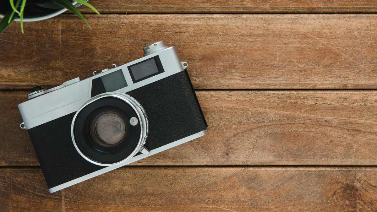 Best DSLR Cameras With 4X Zoom: Capture Clear Images With Strong Focus