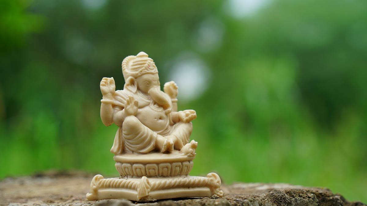 broken god idol meaning