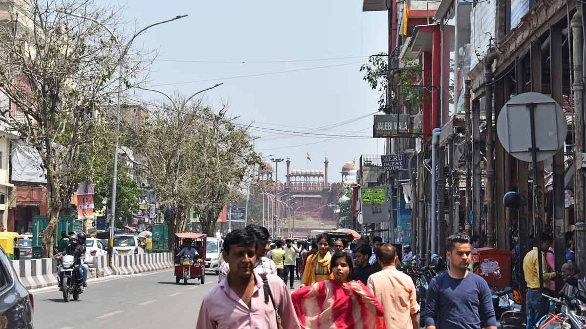 Clothing To Lighting: Your Complete Shopping Guide To Chandni Chowk Market This Festive Season