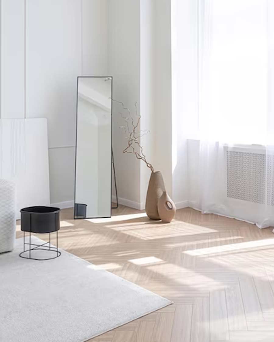 cons of using white rugs