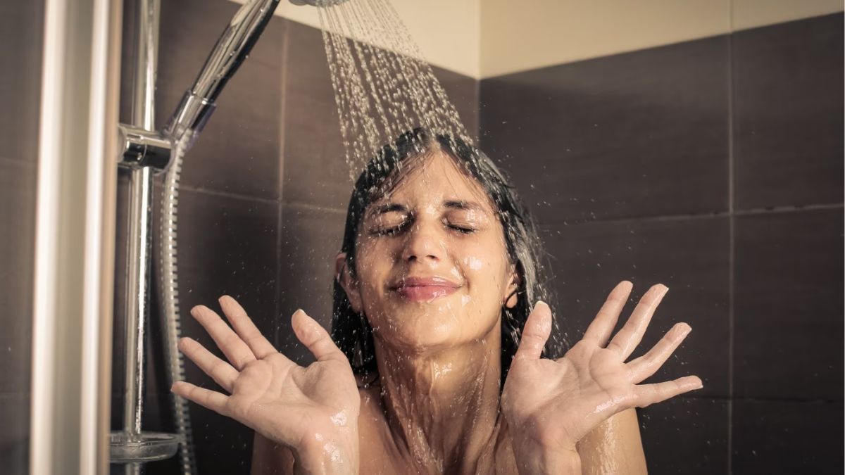 Daily Bath Benefits : தினமும் குளிப்பதால் உடலுக்கு இவ்வளவு நல்லதா! இத்தனை நாள் தெரியாம போச்சே