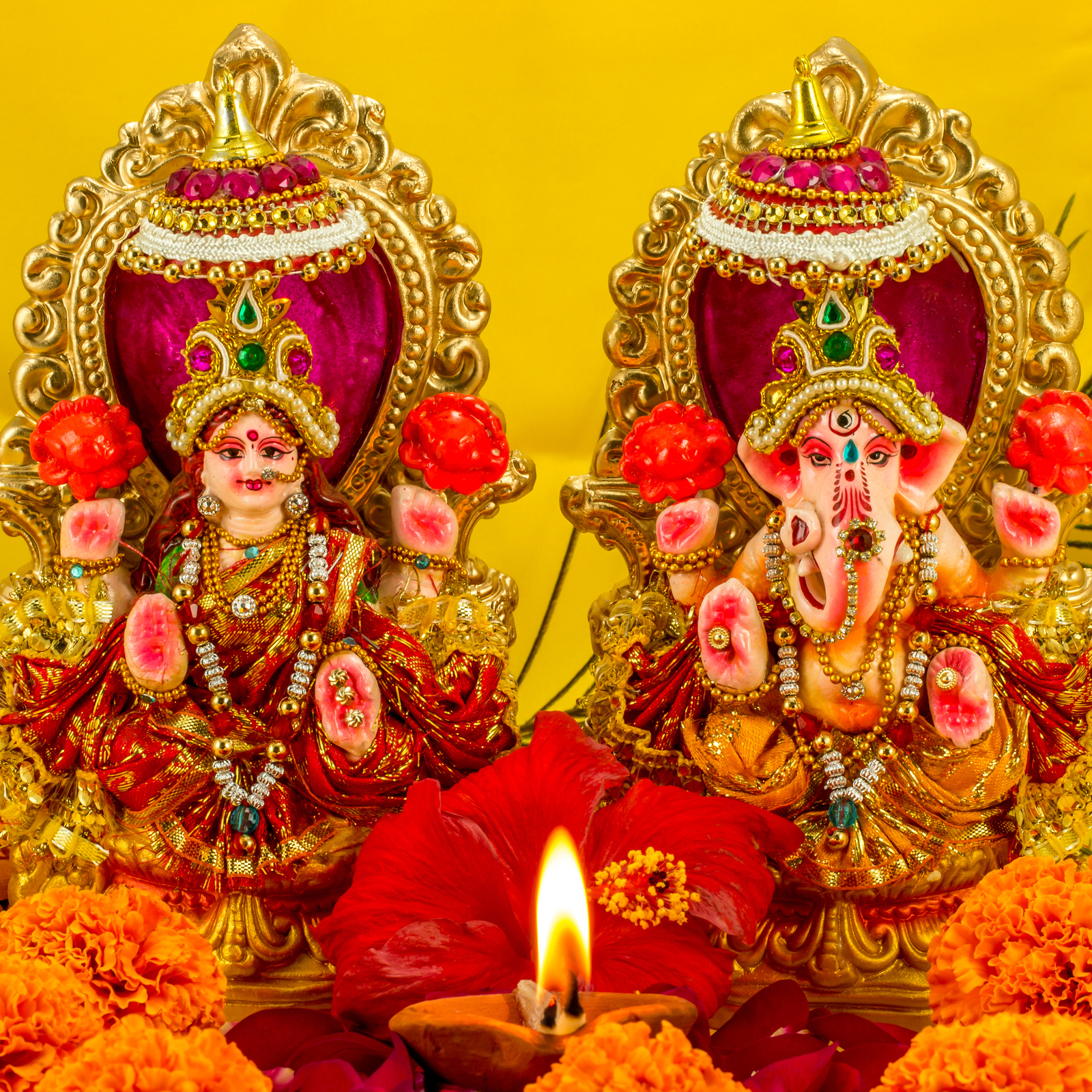 diwali puja mein kaun se phool na rakhe