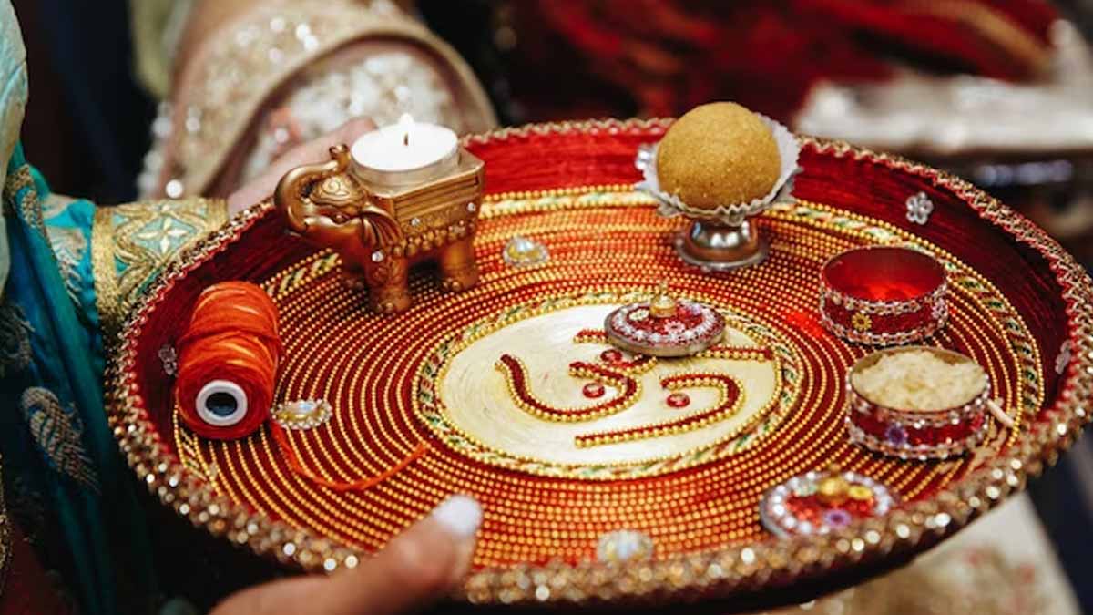 Diwali Decor: Unique Ways To Transform Ordinary Thali To Extraordinary Puja Thali