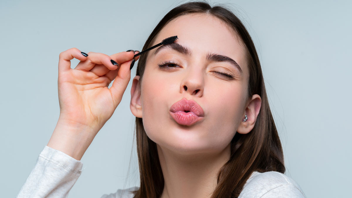 eye brow hair