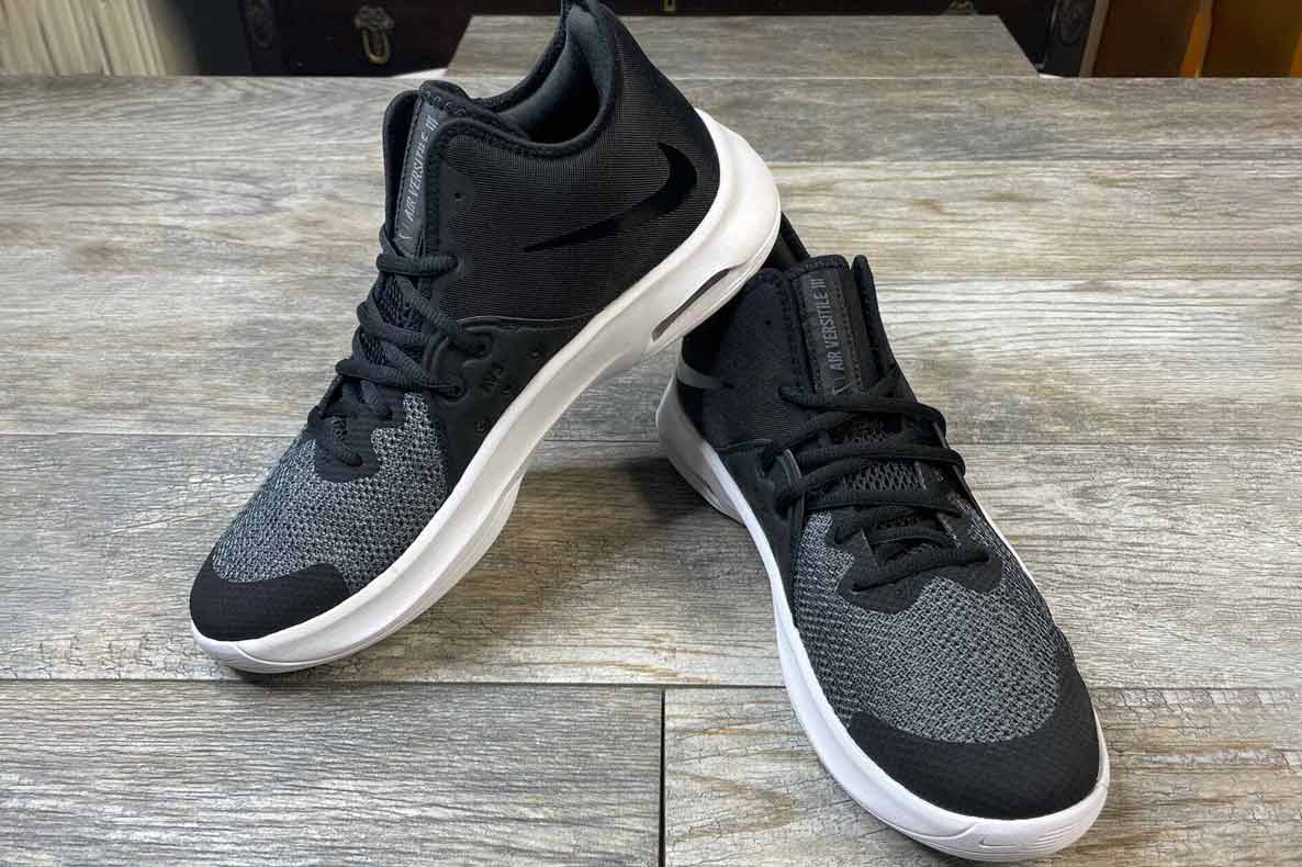 how to clean sneakers