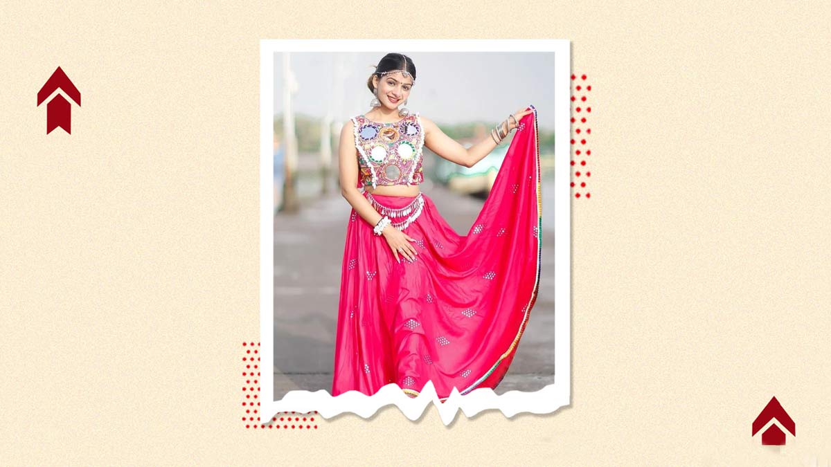 Anarkali Gown Cutting & Stitching-साड़ी से बंद कलियों का घेरदार गाउन बनाने  का सबसे आसान तरीका I - YouTube