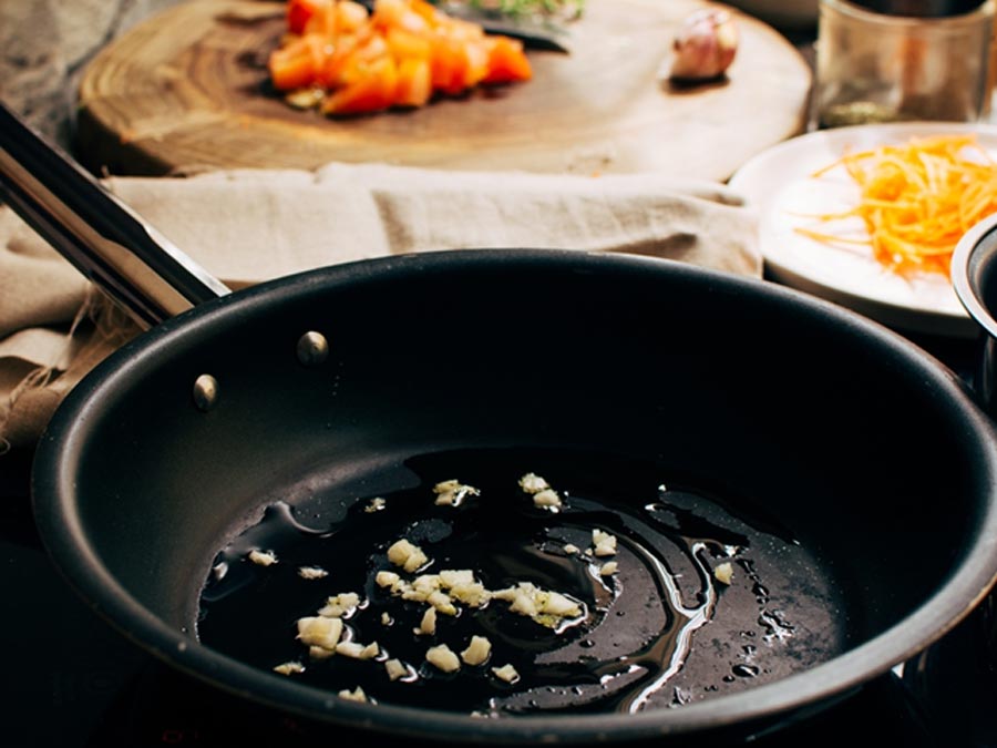 how to make tadka for curd raita