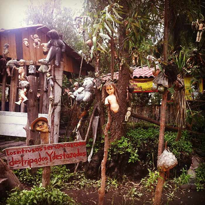 island of the dolls facts