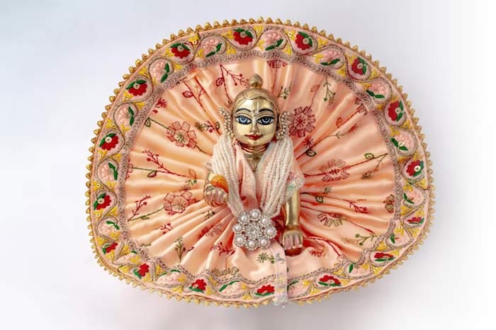 laddu gopal shringar in diwali 