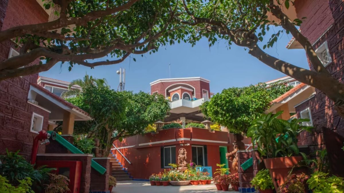 places to stay in puri