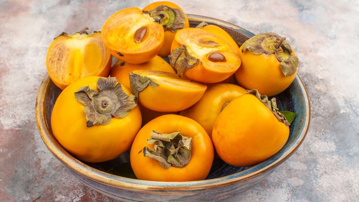 Persimmon in outlet hindi