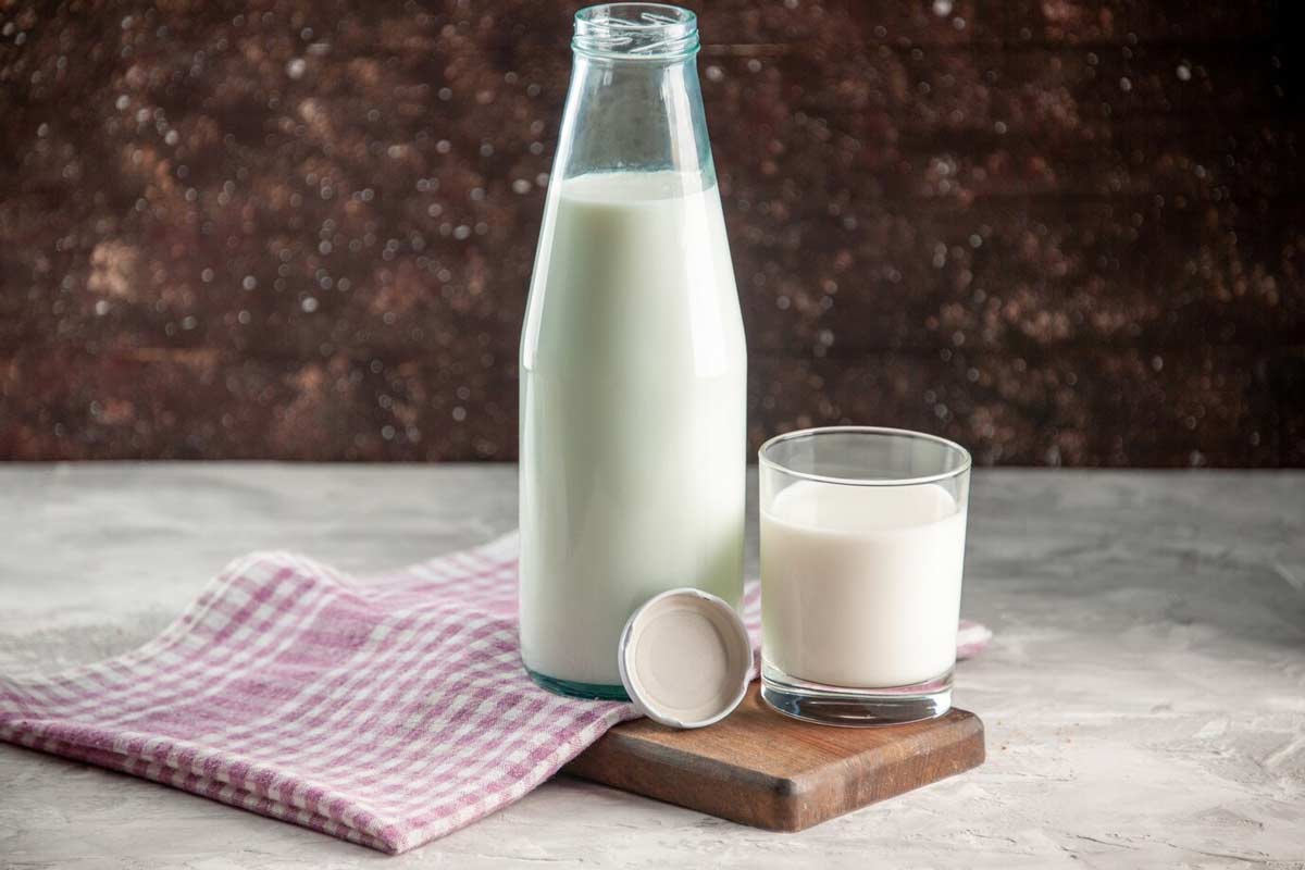 raw milk and oatmeal for dark spot treatment