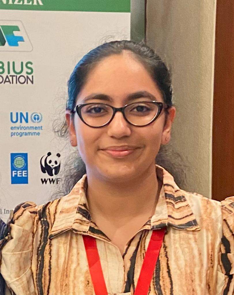 who is aarna wadhawan