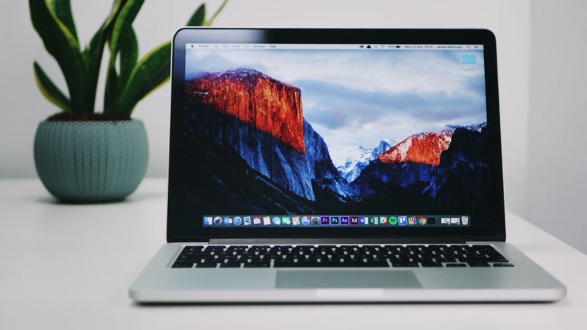 Best Laptops Under 20000