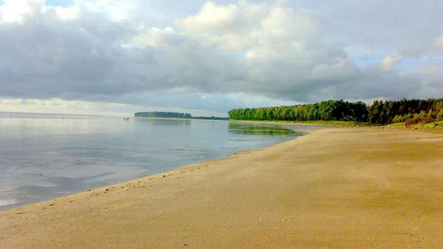 Famous Beach In Maharashtra, Kelva Beach