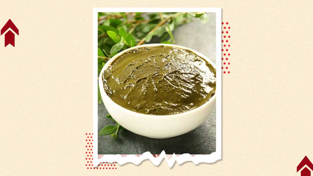 Dried Henna Leaves / Maruthani Ilai / Goranti / Goranti Bannada Gida /  Mehndi / Mailanji / Mendi / Madayantika Powder - 100gm - Moolihai India