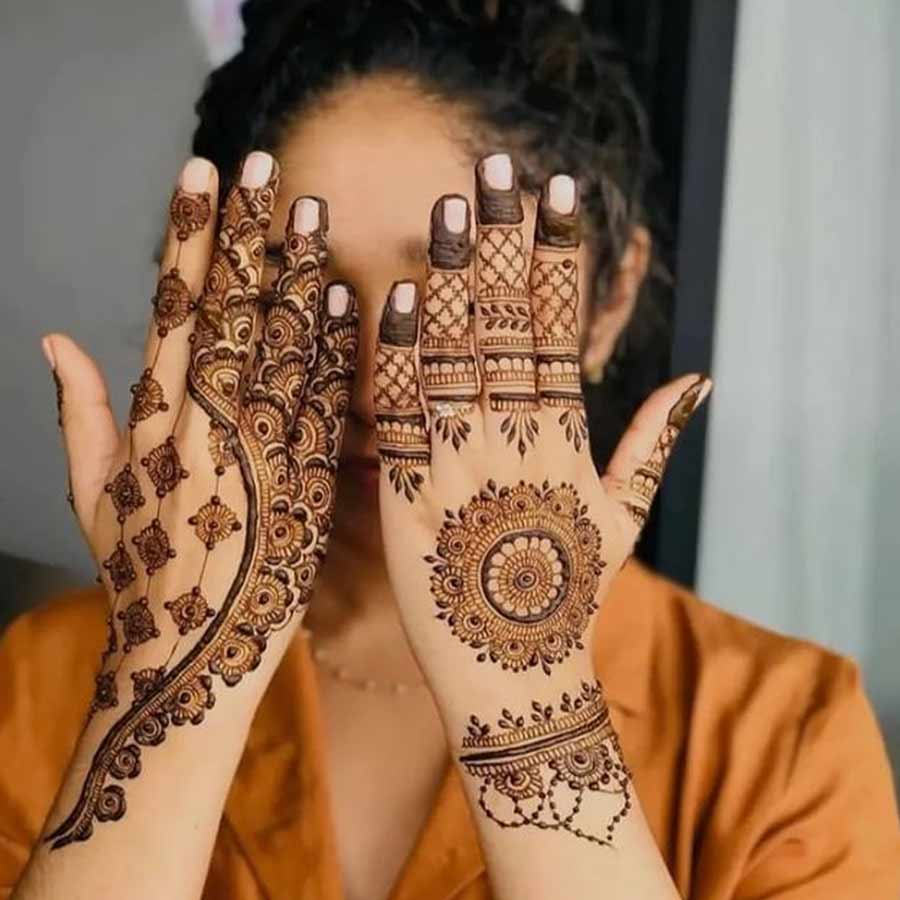 Simple mehndi