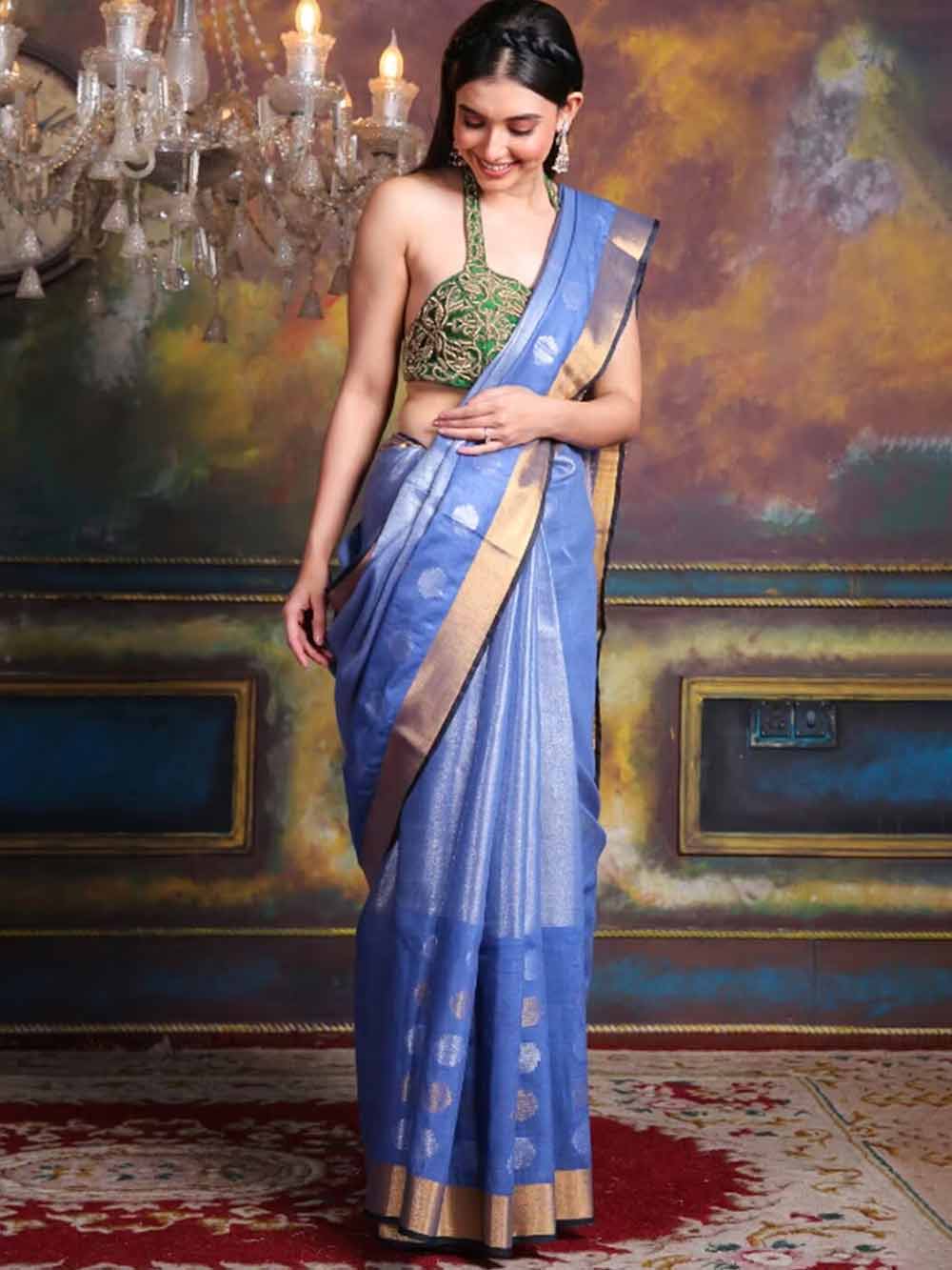 Heritage Meet Festivity: Embrace Tradition With These Handloom Sarees ...