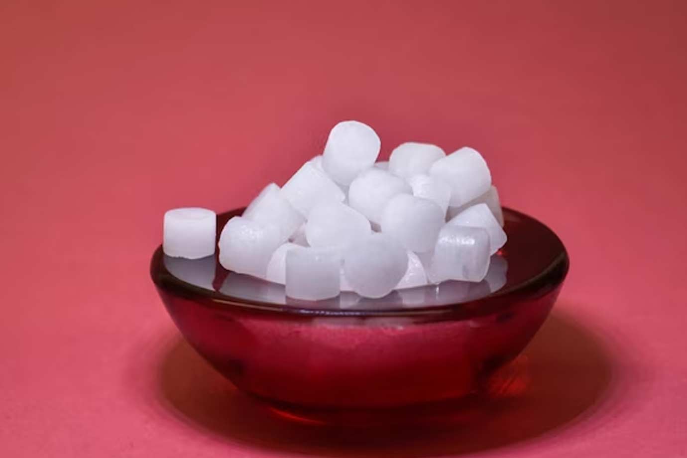 camphor for money benefits