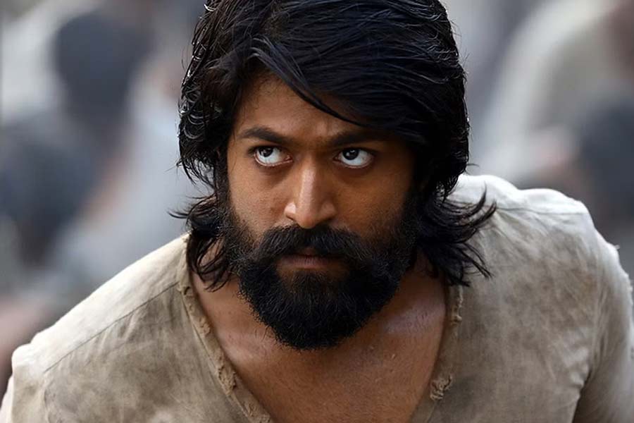 kgf  biggest bollywood movie clashes