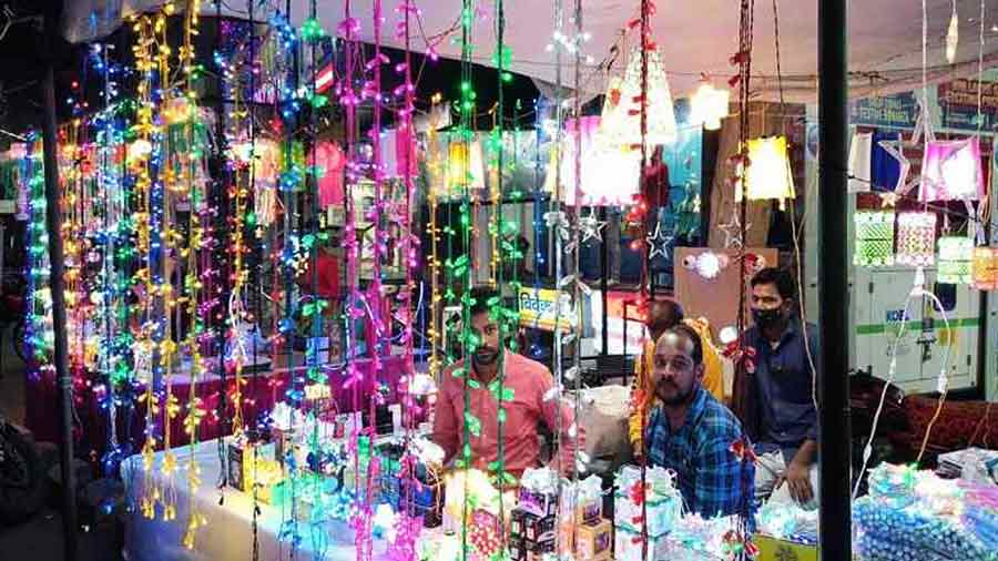 navratri  light decoration ideas for home entrance door