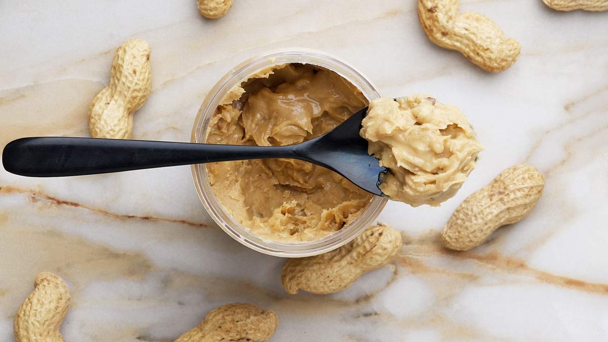 From Building Muscles To More: 5 Mind Blowing Benefits Of Peanut Butter