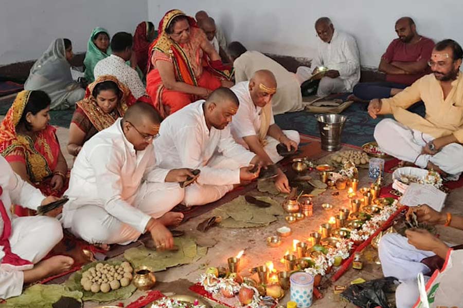 pind daan in bodh gaya