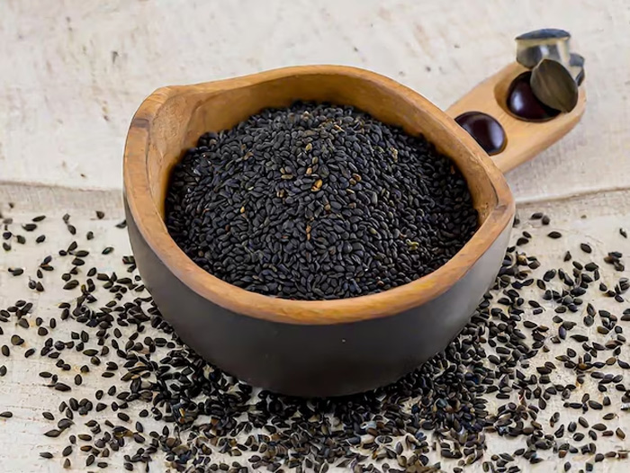 pitru paksha daan donate black sesame seeds