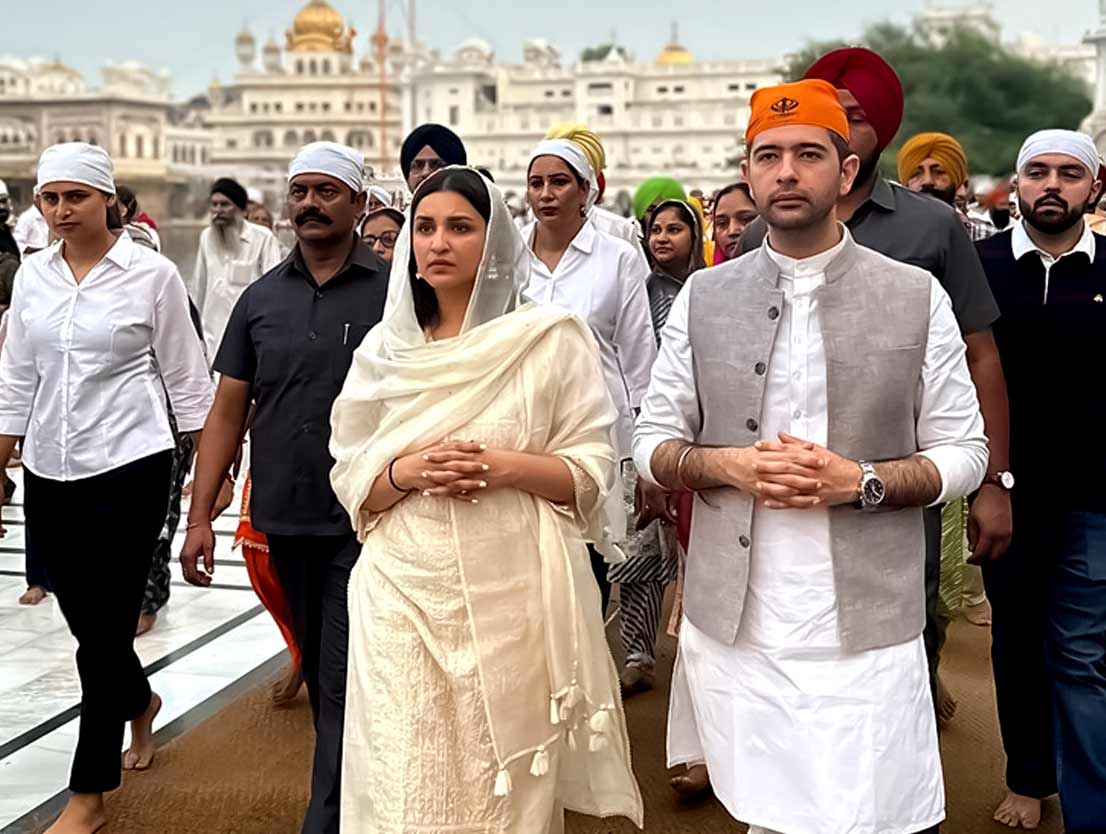 raghav and parineeti gurudwara darshan