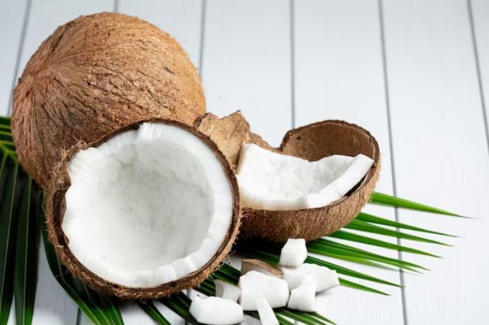 raw coconut uses