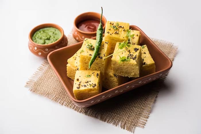 traditional gujarati dishes