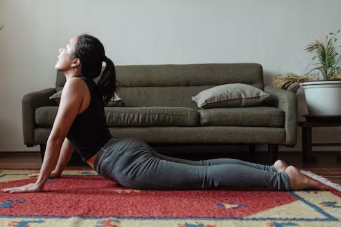 waist fat loss bujangasana
