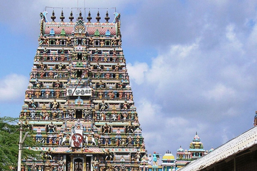 where is sikkal singaravelan temple