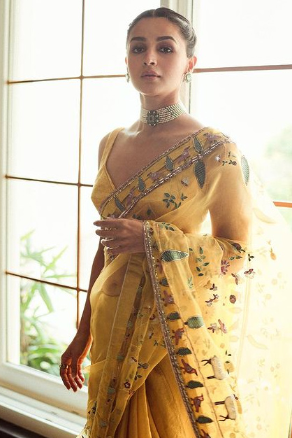 Alia Bhatt Yellow Saree Look