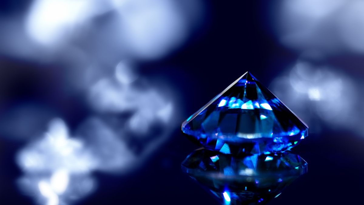 Aquarius Sun Sign: Gemstone Rings To Wear For Various Benefits | HerZindagi