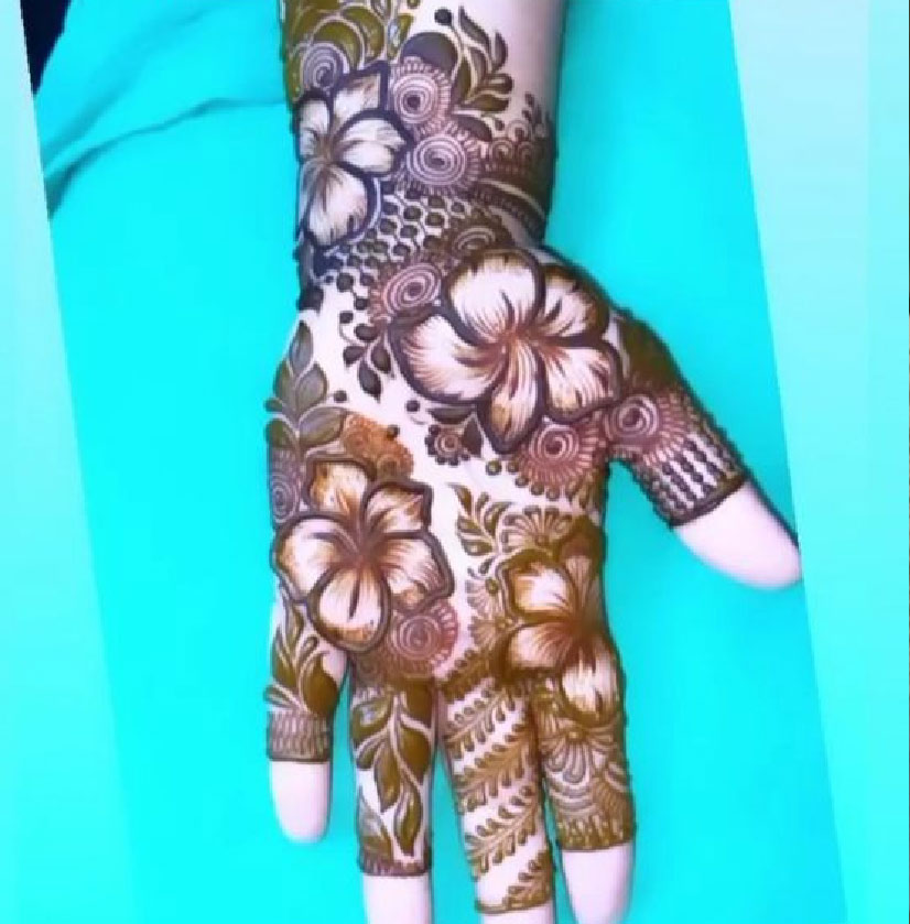 Hibiscus Flower Mehndi Designs For Bridesmaids | HerZindagi